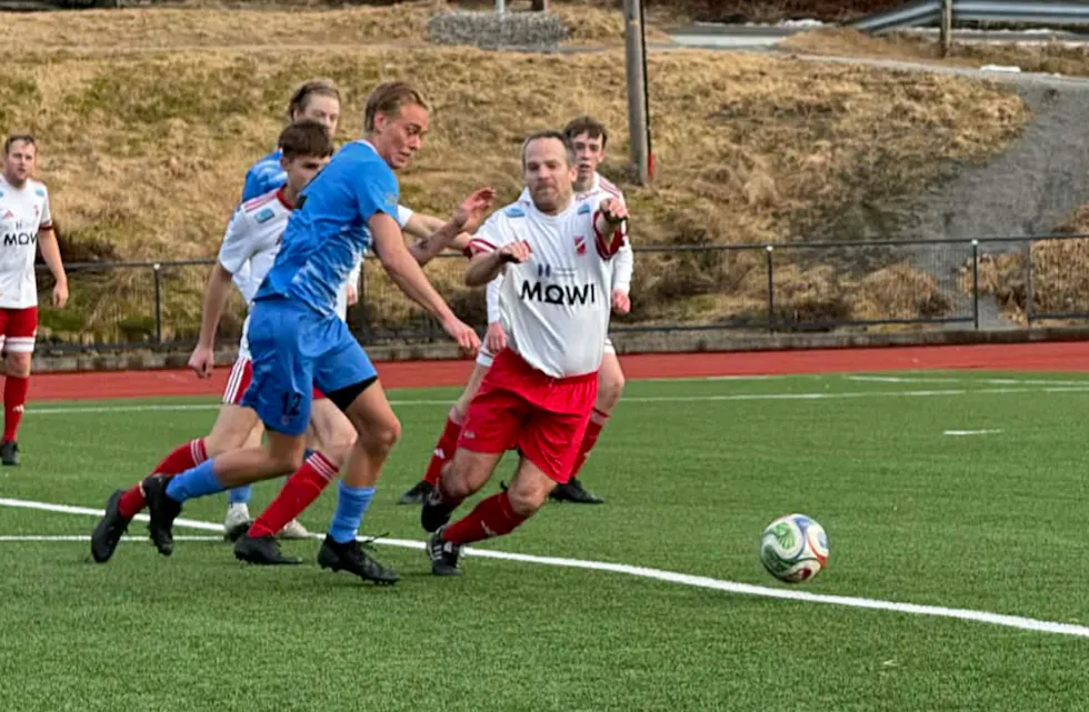Kjell Andreas Lindgren og Nedstrand vil garantert jage havn når lagene møtes på ny på Nedstrand. Foto: Einar Hesthammer