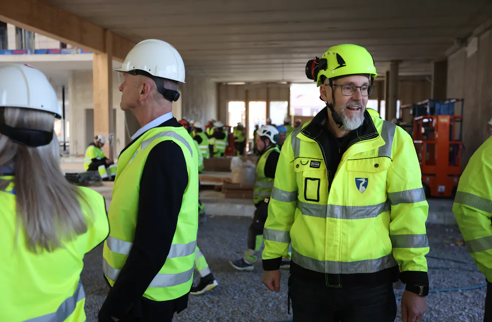 John-Fredrik Rognsvaag, Samfunnsutviklingssjef Tysvær kommune opplyser at GL-Prosjektservice skal bygge krisesenteret i Tysvær. Foto: Alf-Einar Kvalavåg
