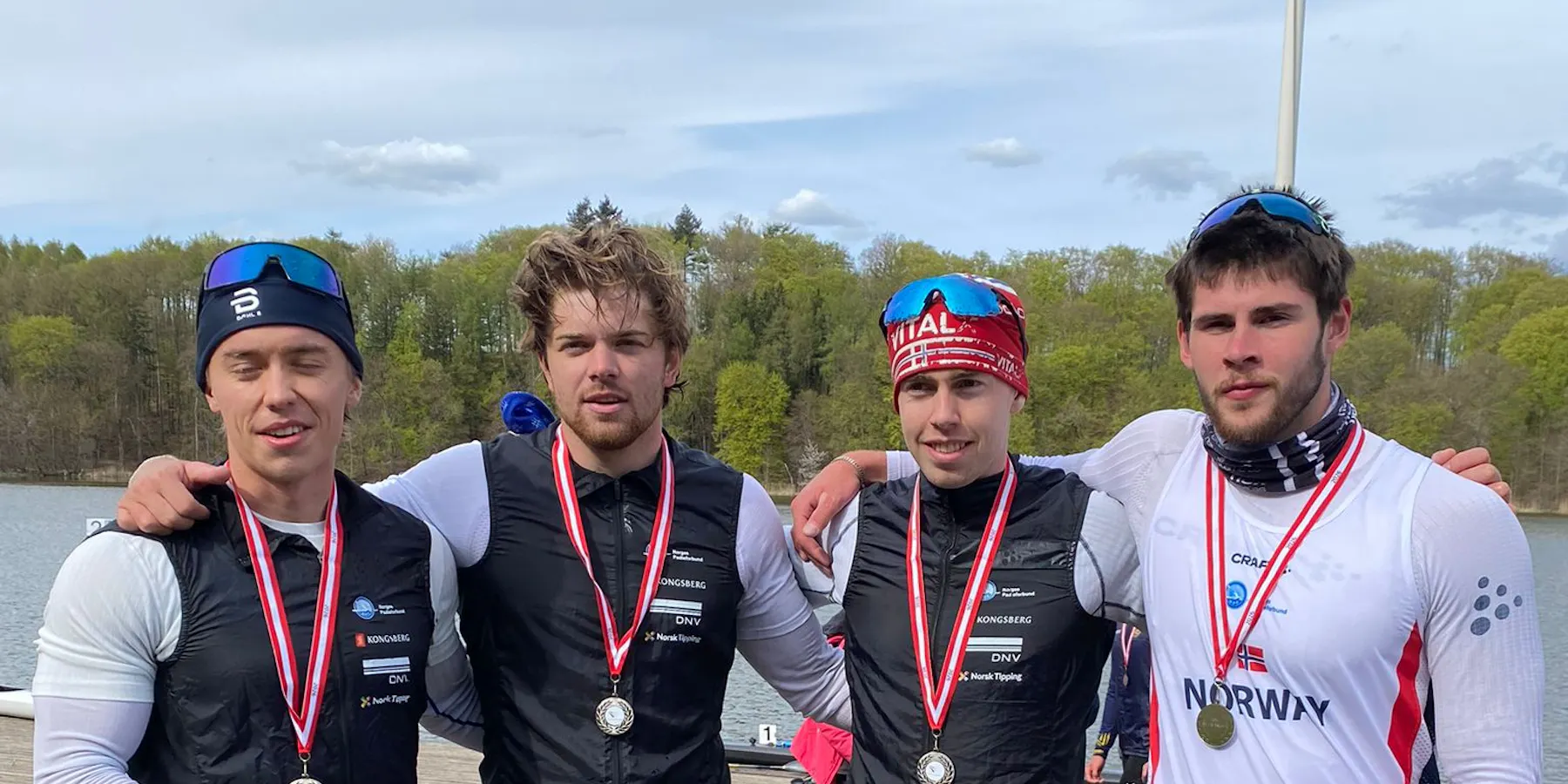 Den norske K4-eren ble nummer to. Fra venstre: Emil Fjeldheim, Nicolai Lønning, Ivar Buch (Flekkefjord KK), Felix Svanberg (Fana KK). Foto: Anita Lønning