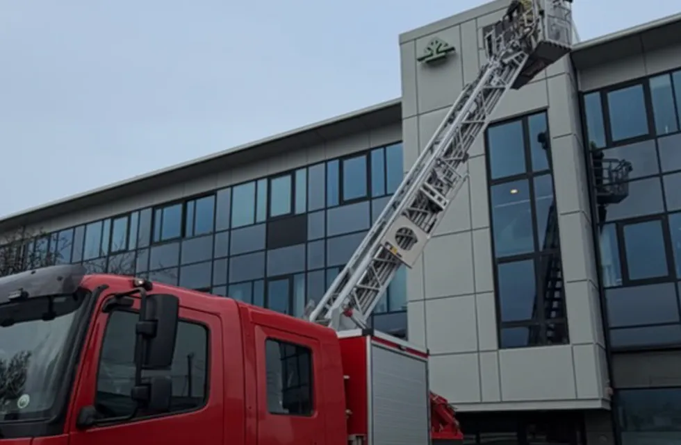 Haugaland brann og redning iks har forklart hvorfor de gikk ut og varslet om konsekvenser rundt vindvarselet. Foto: HBR iks