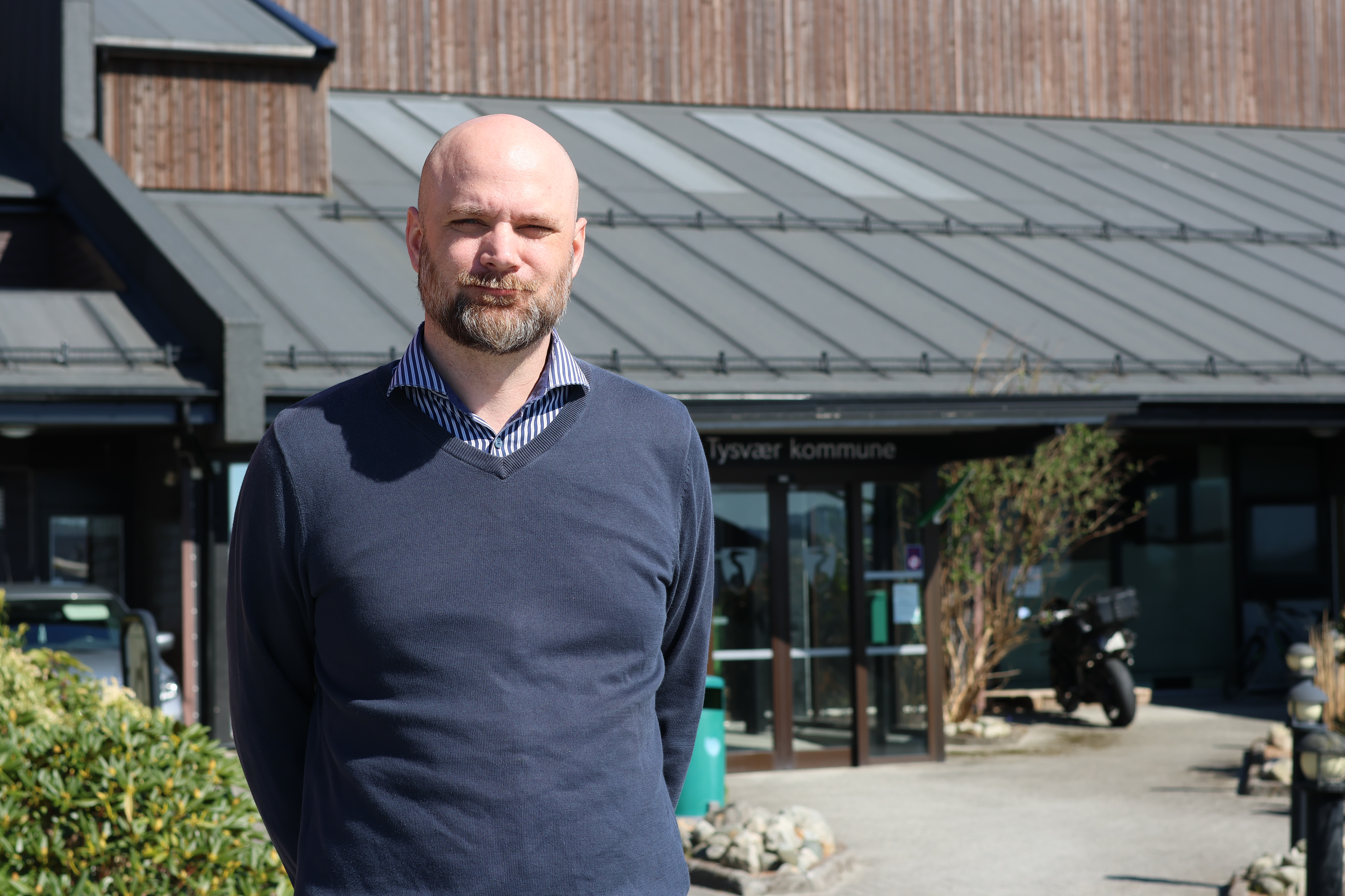 I sommer utgir Jan Ivar Hauge Bringedal debutboken sin «I skyggen av Yggdrasil: Jakten på Odins øye» på engelsk. Neste år kommer oppfølgeren i serien