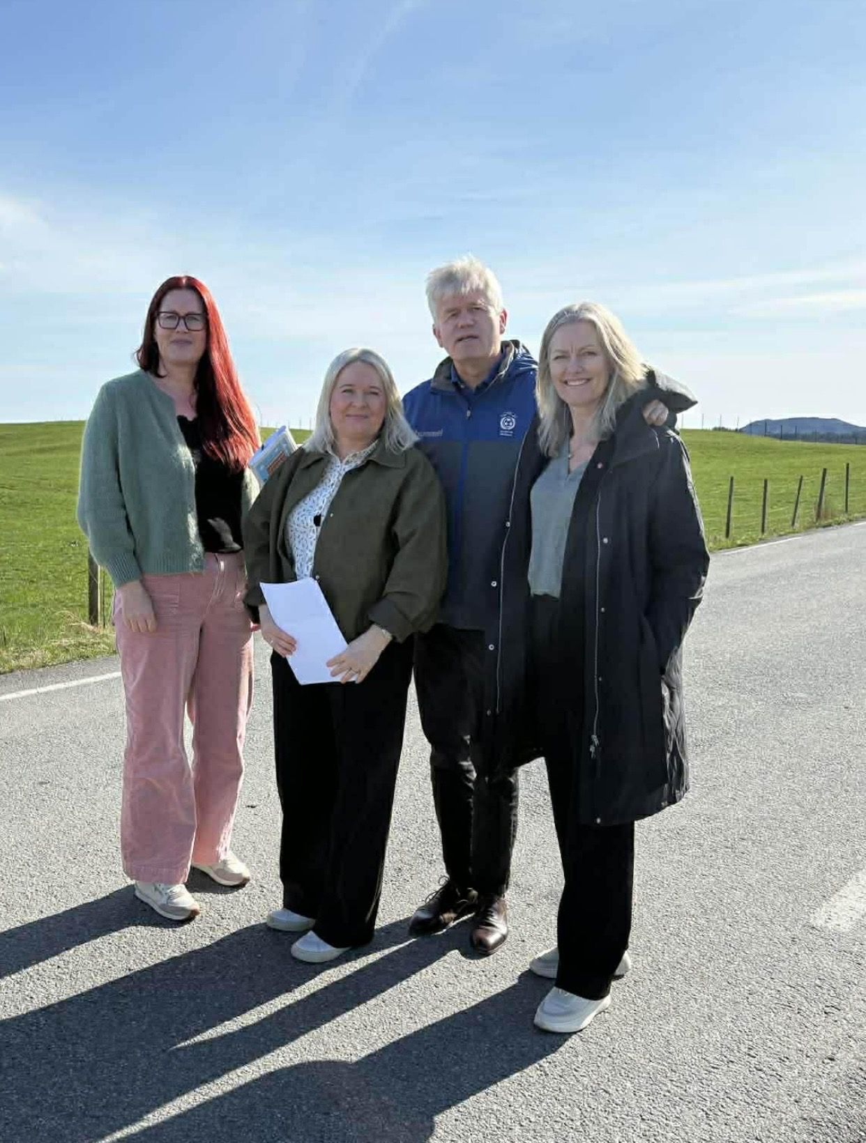 F.v: Bente Gravdal (leder Rogaland Arbeiderparti), 
Rannveig Foss Øvrebø (Gruppeleder for Bokn Ap), Frode Berge (Fylkestinget Ap), og stortingsrepresentant 
Ruth Mariann Hop.