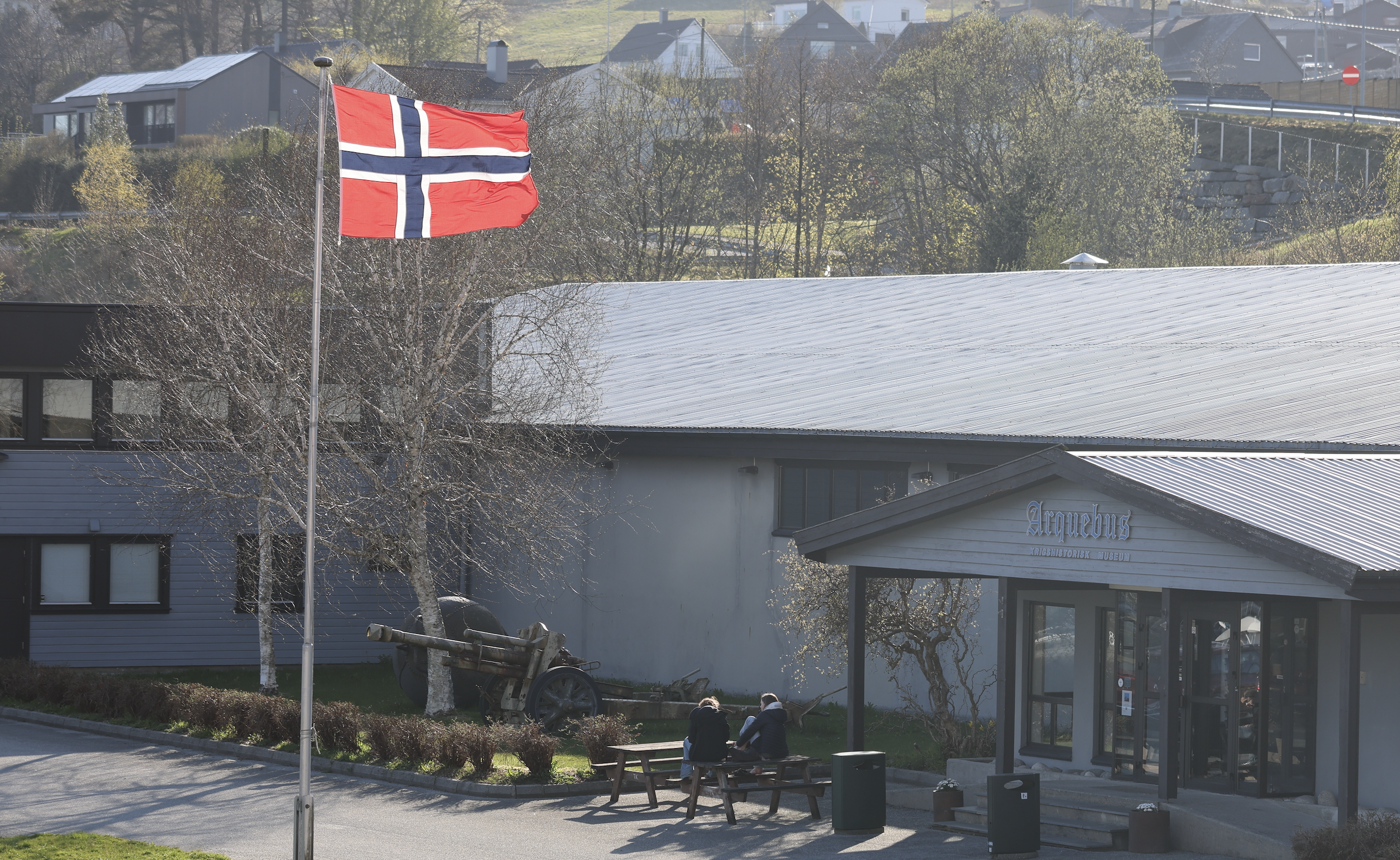 8. mai er ein av dagane der du bør finne fram flagget og markere. Foto: Alf-Einar Kvalavåg