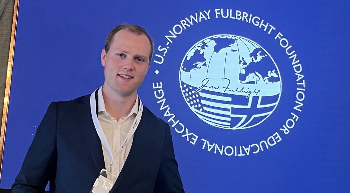Torbjørn Solvang Kringeland under tildelinga av stipend og plass ved Massachusetts Institute of Technology (MiT) i USA. Seremonien var i Det norske Nobel instituttet sine lokalar i Oslo.