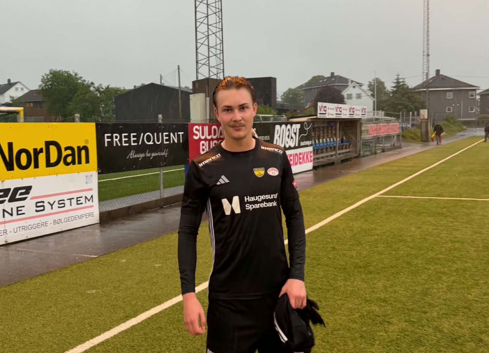Morten Frøyland kom inn etter pause og banket inn to mål på fire minutter. Foto: Jørgen Røksund som scoret det første målet mot Djerv 1919 2.