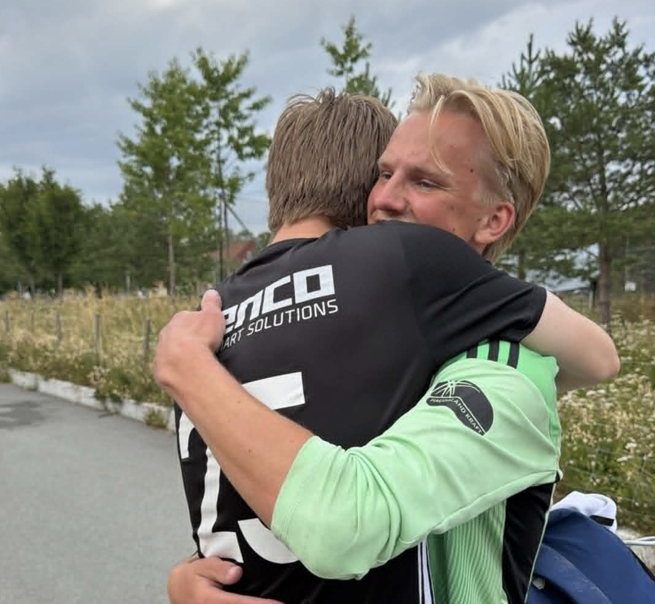 Ingen tvil om hvem som ble helten da Skjold/stegaberg vant på straffer mot Kvernbit. Foto: Ottar Kringen Mæland