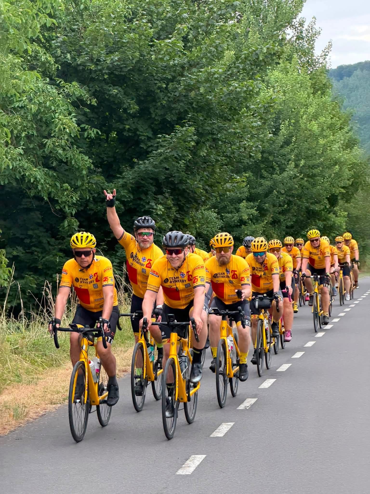 Det blir mange og kjekke treningsturer skal ein tolke gjengen i Team Rynkeby rett.