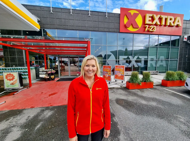 Elfrid Ørke Nes starta som butikksjef for Extra Knapphus i august.
