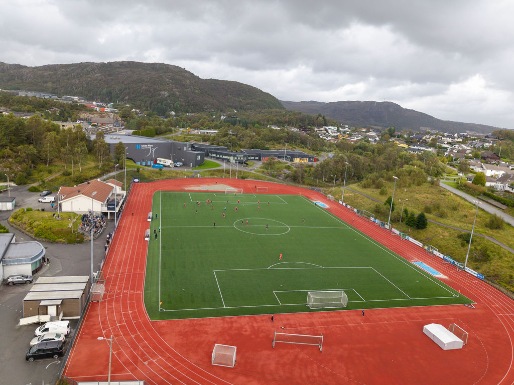 Det blir lokalderby på Frakkagjerd stadion fredag. 